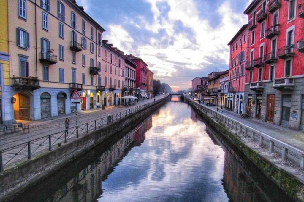 Ad Un Passo Dal Duomo Elegante Appartamento Wifi Milaan Buitenkant foto