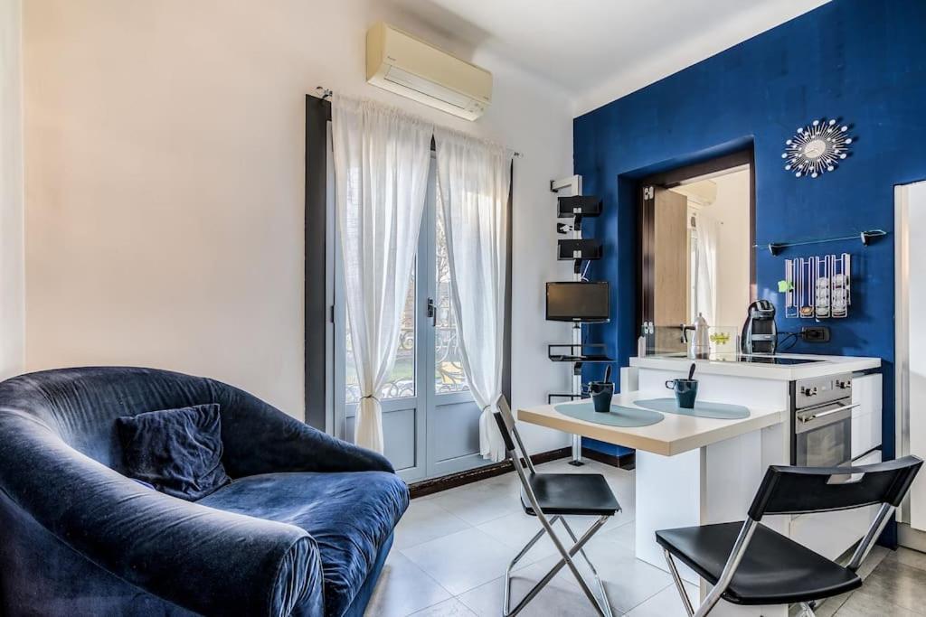 Ad Un Passo Dal Duomo Elegante Appartamento Wifi Milaan Buitenkant foto